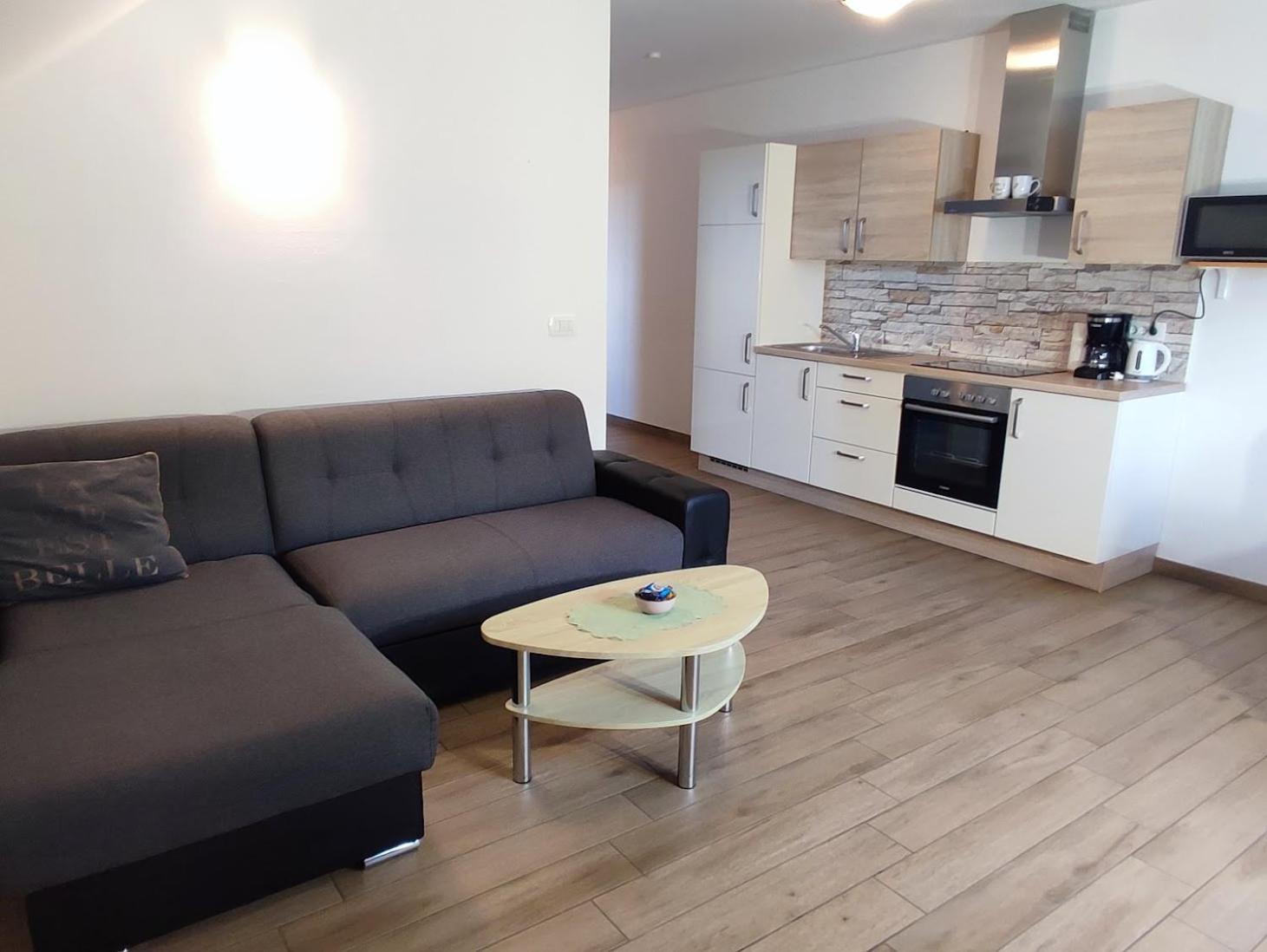 Apartments And Wellness Jelovca Radovljica Ngoại thất bức ảnh