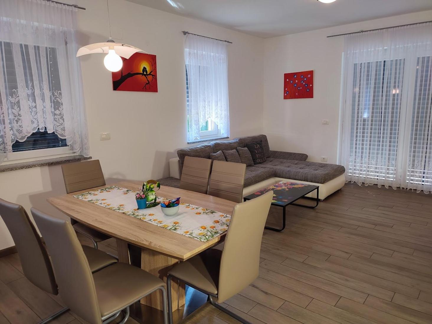 Apartments And Wellness Jelovca Radovljica Ngoại thất bức ảnh