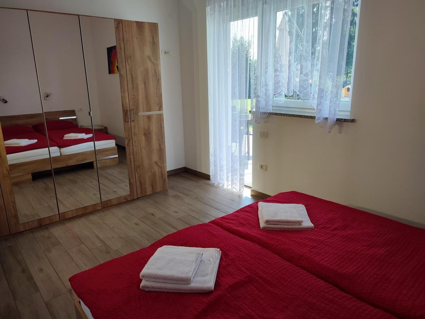 Apartments And Wellness Jelovca Radovljica Ngoại thất bức ảnh