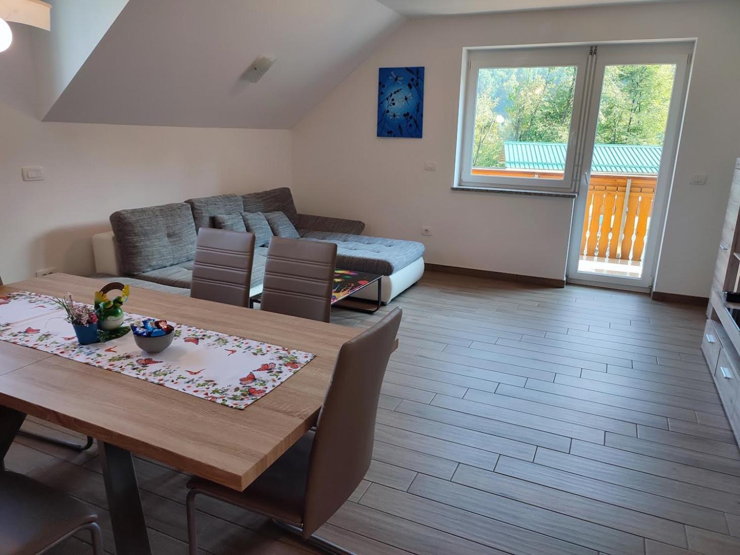 Apartments And Wellness Jelovca Radovljica Ngoại thất bức ảnh