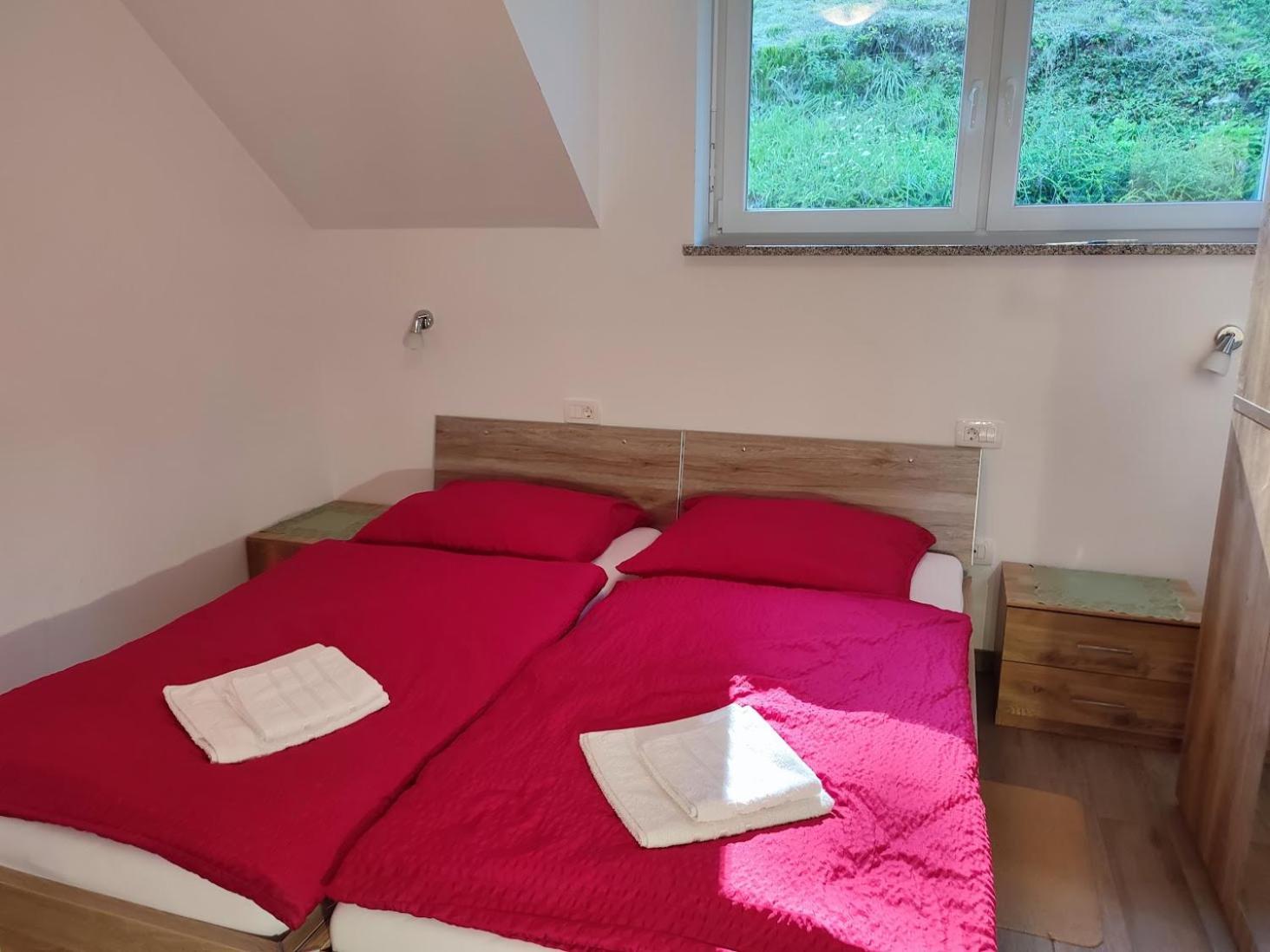 Apartments And Wellness Jelovca Radovljica Ngoại thất bức ảnh